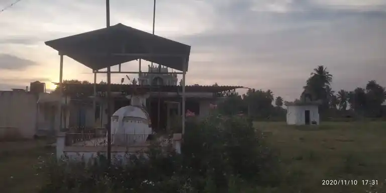 Arulmigu Veerabadra Swamy Temple, Kodihalli - 636810 அருள்மிகு வீரபத்திரசாமி திருக்கோயில், Kodihalli - 636810, Dharmapuri - Ancient Temple Architecture and History Image 2