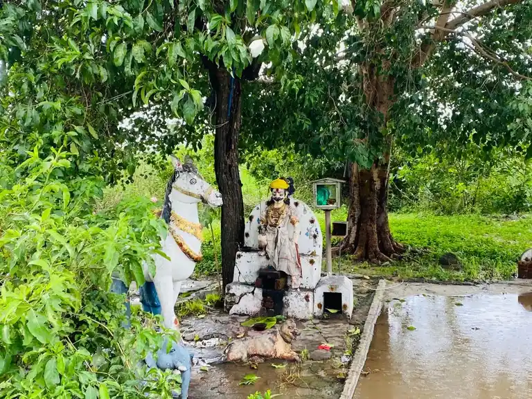 Arulmigu Veerabadrasami Temple, Veerabadrasami Temple, Area, Chengancheri - 602026 அருள்மிகு வீரபத்திரசாமி திருக்கோயில், Veerabadrasami Templearea, Chengancheri - 602026, Tiruvallur - Ancient Temple Architecture and History Image 4