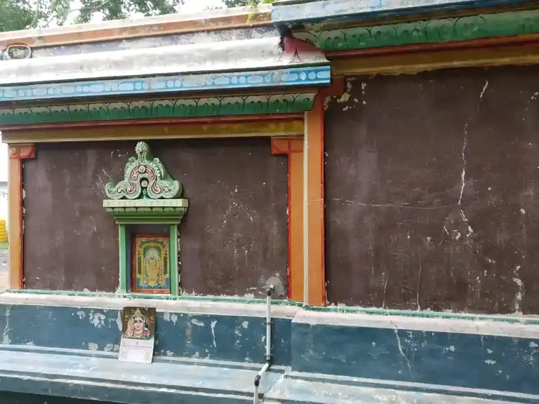 Arulmigu Veerabadrasamy Temple, Near Police Station, Uthukottai - 602026 அருள்மிகு வீரபத்ரசுவாமி திருக்கோயில், Near Police Station, Uthukottai - 602026, Tiruvallur - Ancient Temple Architecture and History Image 3