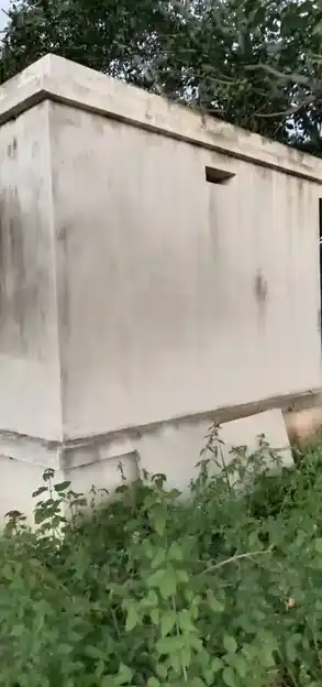 Arulmigu Veerabadraswami Temple, Near Mandi, Denkanikottai - 635116 அருள்மிகு வீரபத்திரசாமி திருக்கோயில், Near Mandi, Denkanikottai - 635116, Krishnagiri - Ancient Temple Architecture and History Image 4