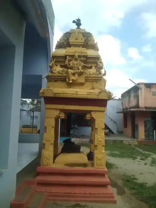 Arulmigu Veerabathiraswamy Temple, Amaravathipattinam Tholasampatty Main Road, Amarakundhi - 636503 அருள்மிகு விரபத்திர சுவாமி என்கின்ற வீரேஷ்வரர் சுவாமி திருக்கோயில், Amaravathipattinam Tholasampatty Main Road, அமரகுந்தி - 636503, Salem - Ancient Temple Architecture and History Image 9