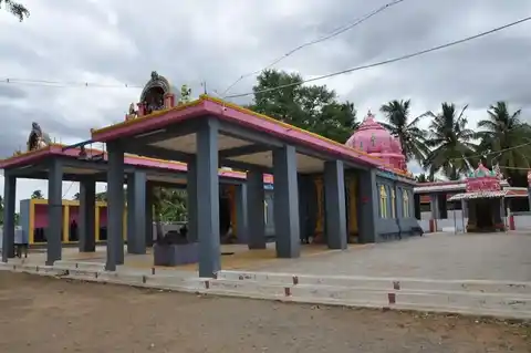 Arulmigu Veerabathra Someshwarar Temple, Bhavanisahar, Bhavanisakar - 638401 அருள்மிகு வீரபத்திர சோமேஸ்வரசாமி திருக்கோயில், பவானிசாகர், பவானிசாகர் - 638401, Erode - Ancient Temple Architecture and History Image 4