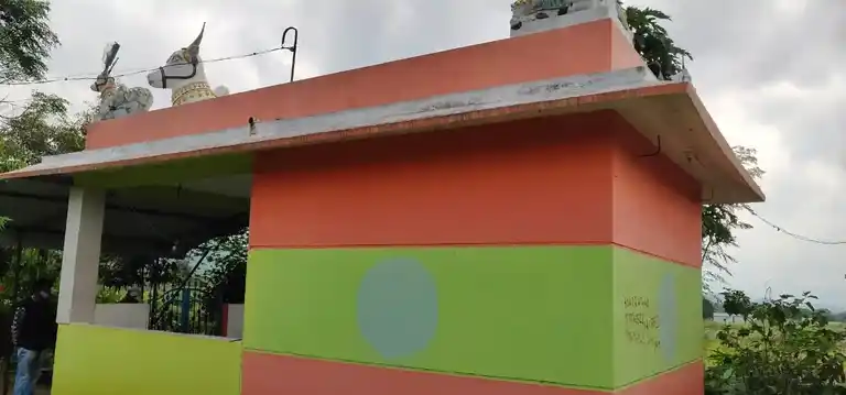 Arulmigu Veerabathra Swamy Temple, Urigam - 635102 Temple