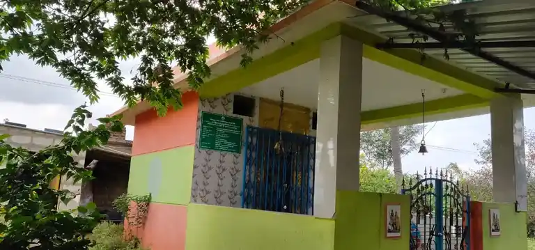 Arulmigu Veerabathra Swamy Temple, Urigam - 635102 அருள்மிகு வீரபத்திரசாமி திருக்கோயில், Urigam - 635102, Krishnagiri - Ancient Temple Architecture and History Image 3