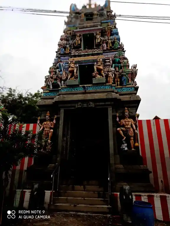 Arulmigu Veerabathrasamy Temple, Kalligudi - 625701 Arulmigu Veerabathrasamy Temple, Kalligudi - 625701, Madurai - Ancient Temple Architecture and History Image 2