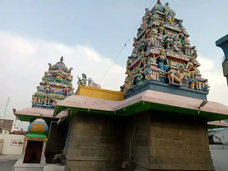 Arulmigu Veerabathraswamy Temple, Namagiripettai - 637406 அருள்மிகு வீரபத்திரசாமி திருக்கோயில், Namagiripettai - 637406, Namakkal - Ancient Temple Architecture and History Image 2