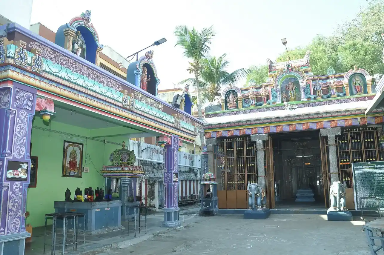 Arulmigu Veerabatraswamy Temple, Mylapore, Chennai - 600004 அருள்மிகு வீரபத்திர சுவாமி திருக்கோயில், மயிலாப்பூர், சென்னை - 600004, Chennai - Ancient Temple Architecture and History Image 3