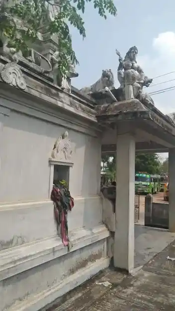 Arulmigu Veerakaaliyamman Temple, Ragunathapuram, Puliyanthurai - 609101 Arulmigu Veerakaaliyamman Temple, Ragunathapuram, Sirkazhi - 609101, Mayiladuthurai - Ancient Temple Architecture and History Image 4