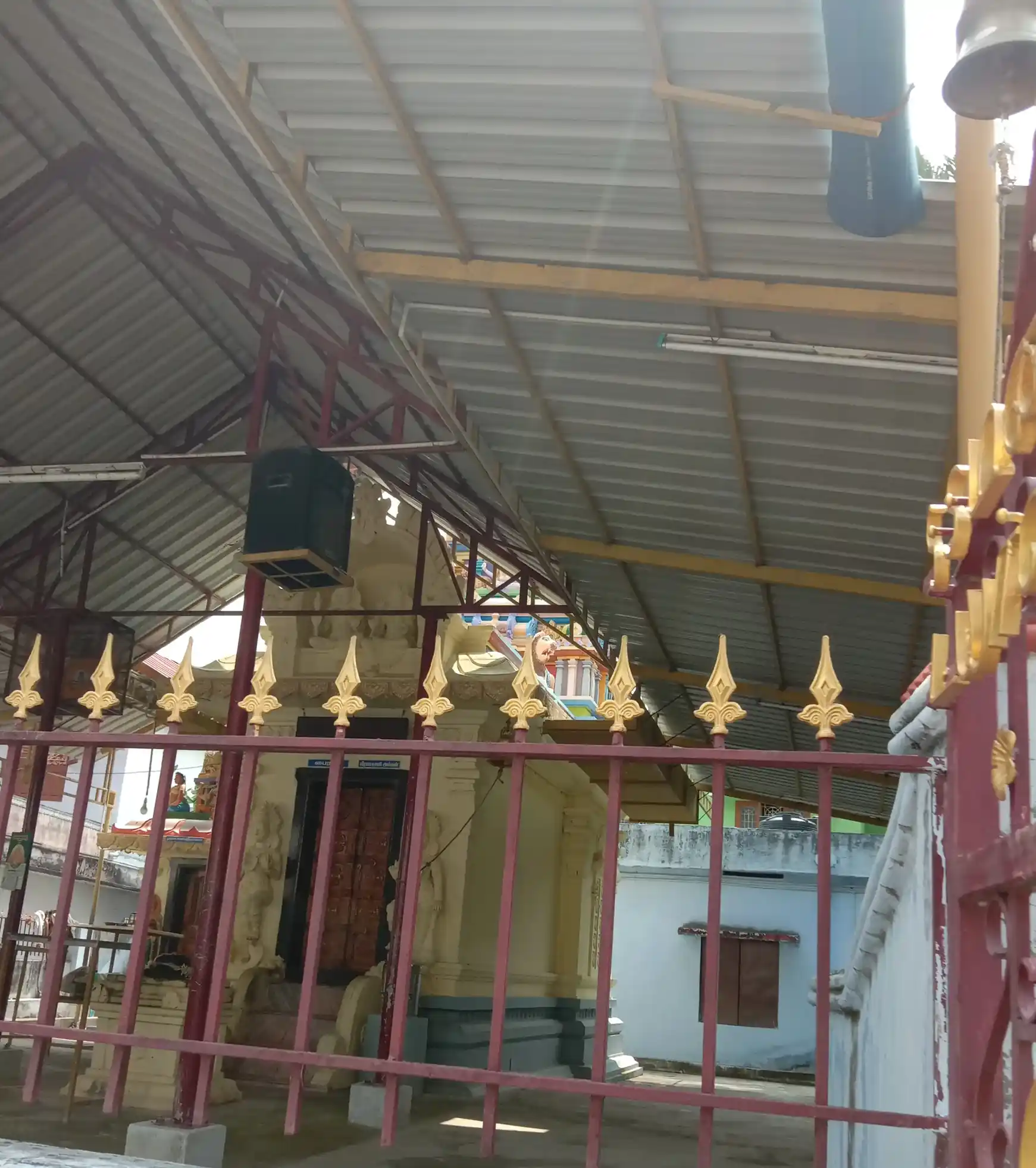 Arulmigu Veerakaliamman Temple, Putheri - 629001