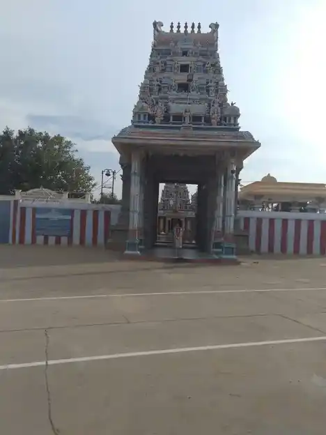 Arulmigu Veerakumara Swamy Temple, Vellakovil, Vellakovil - 638111 அருள்மிகு வீரகுமாரசுவாமி திருக்கோயில், வெள்ளகோவில், Vellakovil - 638111, Tiruppur - Ancient Temple Architecture and History Image 2