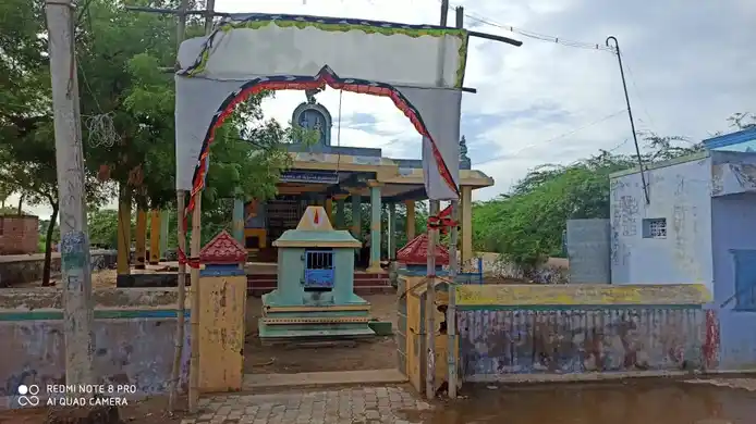 Arulmigu Veerama Kalai Amman Temple, Mulakkarai - 628601 அருள்மிகு வீரமகாளி அம்மன் திருக்கோயில், Mulakkarai - 628601, Thoothukudi - Ancient Temple Architecture and History Image 4