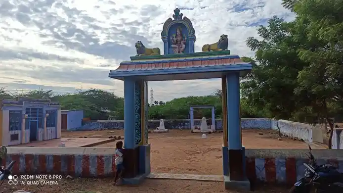 Arulmigu Veerama Kalai Amman Temple, Mulakkarai - 628601 அருள்மிகு வீரமகாளி அம்மன் திருக்கோயில், Mulakkarai - 628601, Thoothukudi - Ancient Temple Architecture and History Image 5