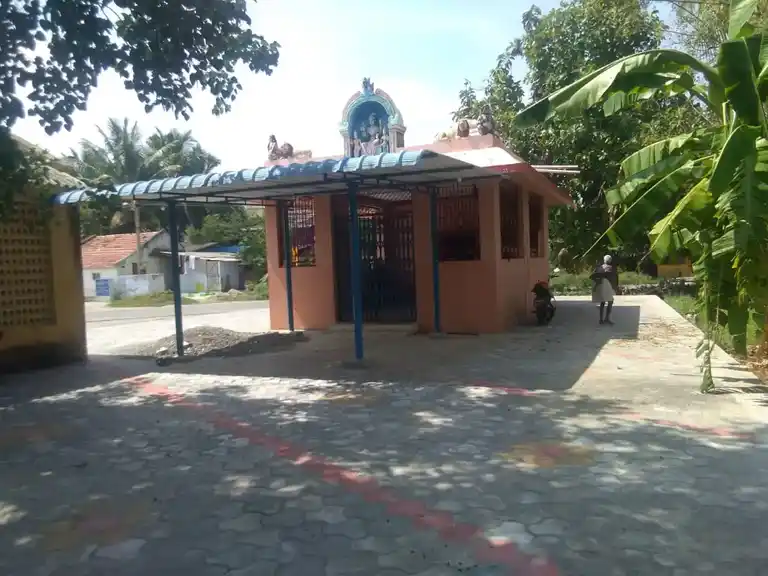 Arulmigu Veeramaathiamman Temple, Kachchippalli - 637102 அருள்மிகு வீரமாத்தியம்மன் திருக்கோயில், Kachchippalli - 637102, Salem - Ancient Temple Architecture and History Image 2