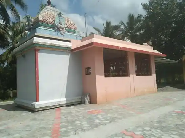 Arulmigu Veeramaathiamman Temple, Kachchippalli - 637102 அருள்மிகு வீரமாத்தியம்மன் திருக்கோயில், Kachchippalli - 637102, Salem - Ancient Temple Architecture and History Image 5