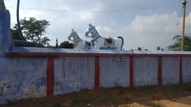 Arulmigu Veeramachiamman Temple, Amarapoondi - 624613 அருள்மிகு வீரமாட்சியம்மன் திருக்கோயில், Amarapoondi - 624613, Dindigul - Ancient Temple Architecture and History Image 4