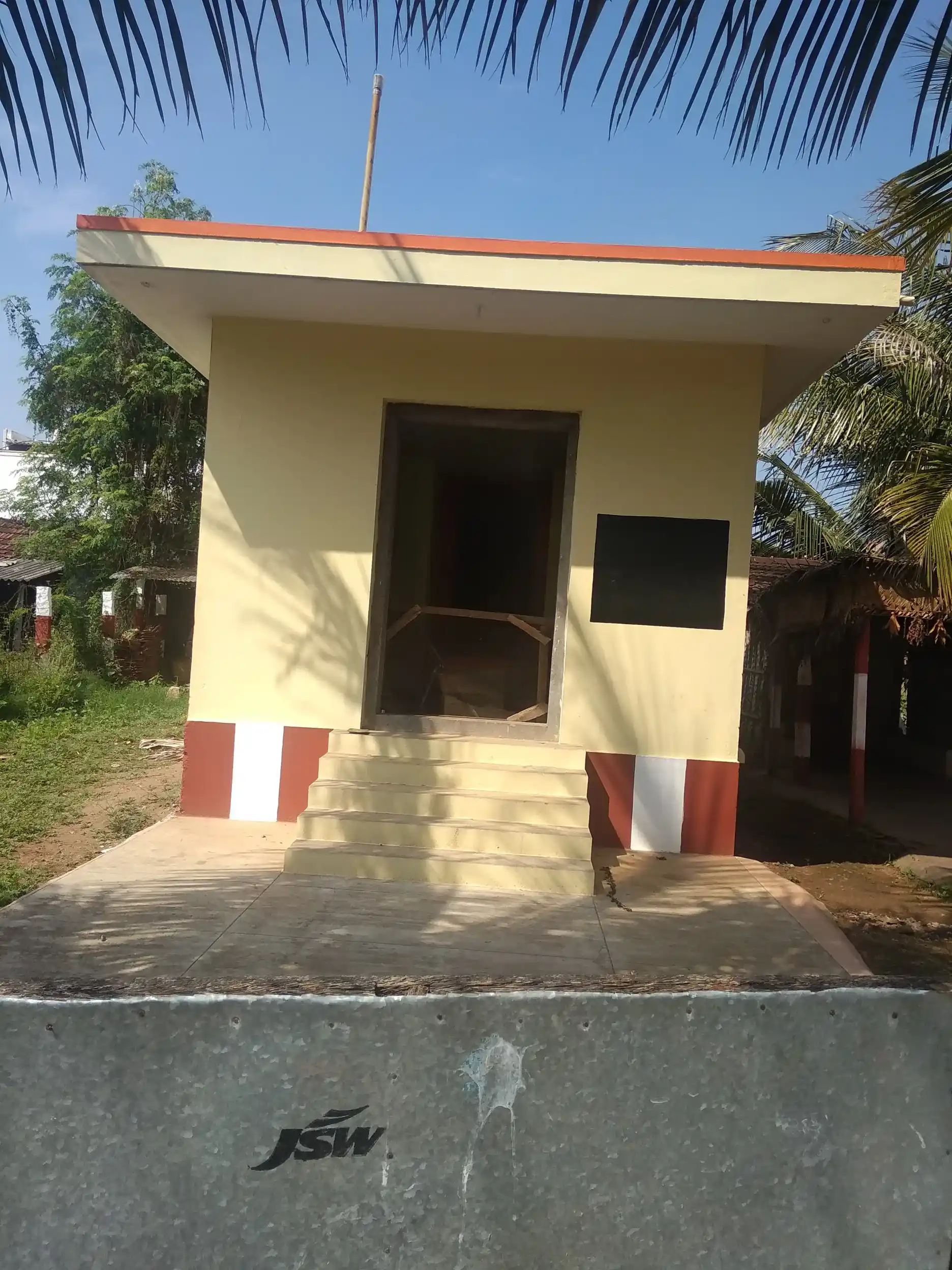 Arulmigu Veeramachiamman Temple, Chikkalampalayam - 642109