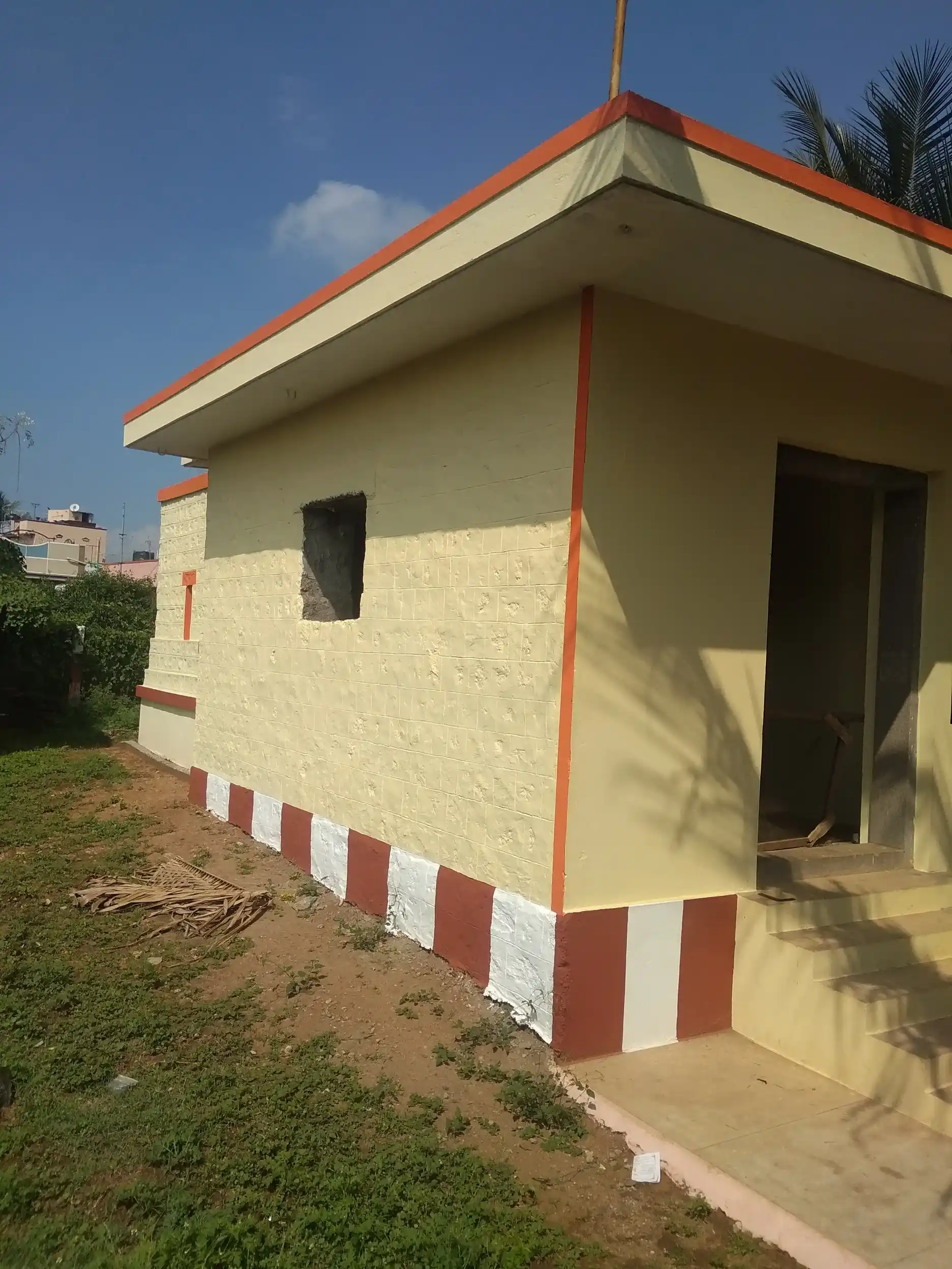 Arulmigu Veeramachiamman Temple, Chikkalampalayam - 642109 Arulmigu Veeramachiamman Temple, Chikkalampalayam - 642109, Coimbatore - Ancient Temple Architecture and History Image 3