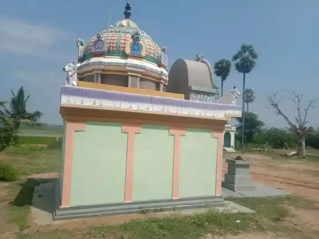 Arulmigu Veeramakali Amman And Valavandai Ayyanar Temple, Kavarapattu - 614625 அருள்மிகு வீரமாகாளியம்மன் மற்றும் வளவண்ட அய்யனார் திருக்கோயில், காவாரப்பட்டு - 614625, Thanjavur - Ancient Temple Architecture and History Image 3