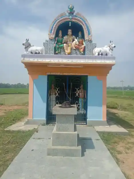 Arulmigu Veeramakali Amman And Valavandai Ayyanar Temple, Kavarapattu - 614625 அருள்மிகு வீரமாகாளியம்மன் மற்றும் வளவண்ட அய்யனார் திருக்கோயில், காவாரப்பட்டு - 614625, Thanjavur - Ancient Temple Architecture and History Image 4