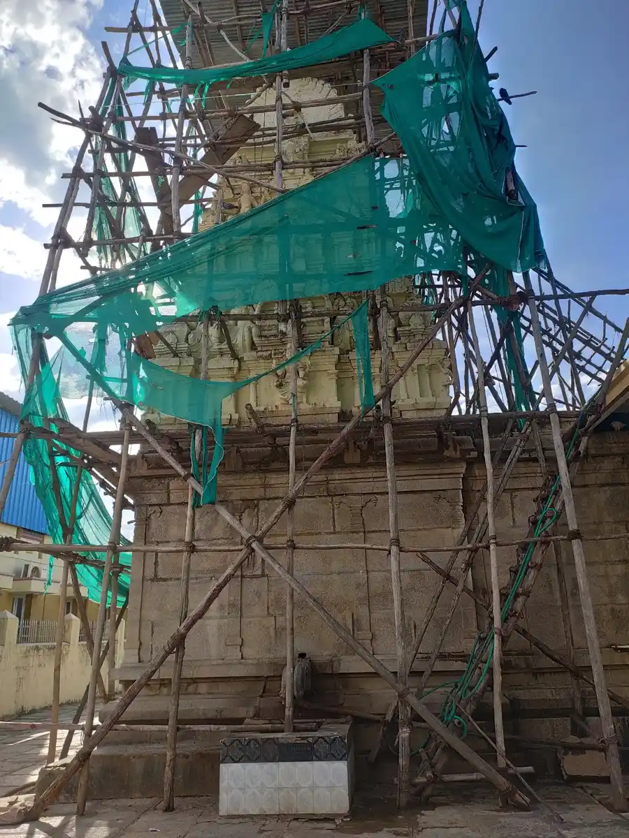 Arulmigu Veeramakaliamman Temple, Aranthangi - 614616 அருள்மிகு வீரமாகாளியம்மன் திருக்கோயில், அறந்தாங்கி நகர் மற்றும் வட்டம் - 614616, Pudukkottai - Ancient Temple Architecture and History Image 4