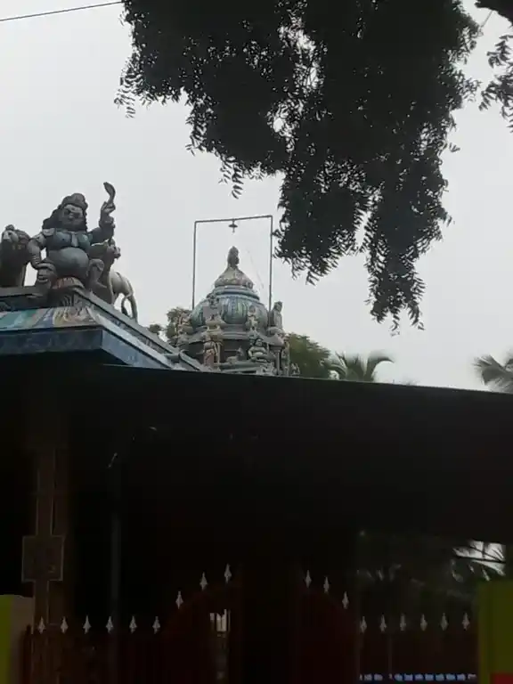 Arulmigu Veeramakaliamman Temple, Ladanendal - 630611 Arulmigu Veeramakaliamman Temple, Ladanendal - 630611, Sivagangai - Ancient Temple Architecture and History Image 4