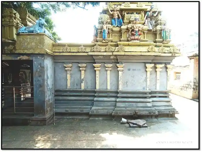 Arulmigu Veeramakaliamman Temple, Perambur - 622203 அருள்மிகு வீரமாகாளியம்மன் திருக்கோயில், Perambur - 622203, Pudukkottai - Ancient Temple Architecture and History Image 4