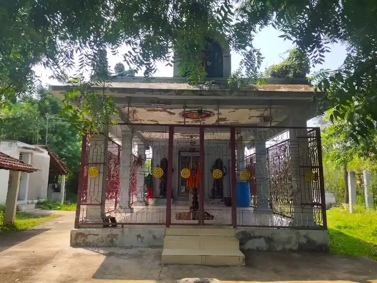 Arulmigu Veeramakaliamman Temple, Sunnampiruppu - 630211