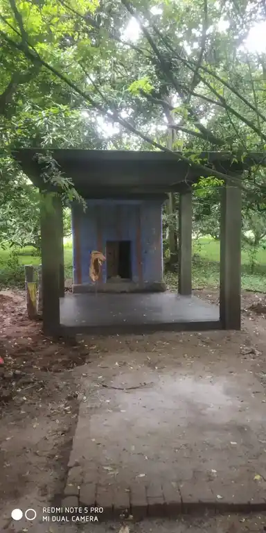 Arulmigu Veeramalai Aeyanar Temple, Keelavadakarai - 625601 அருள்மிகு வீரமலை அய்யனார் திருக்கோயில், Keelavadakarai - 625601, Theni - Ancient Temple Architecture and History Image 3