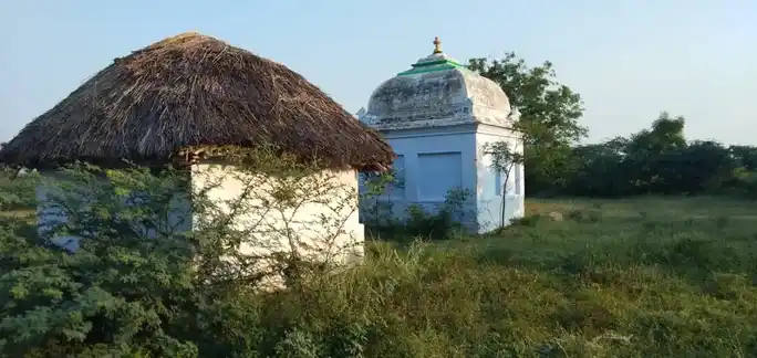 Arulmigu Veeramalai Kannimar Temple, Pannapatty - 621313 அருள்மிகு வீரமலை கன்னிமார் திருக்கோயில், Pannapatty - 621313, Karur - Ancient Temple Architecture and History Image 5