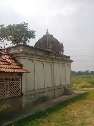 Arulmigu Veeramudaiya Ayyanar Temple, Veppankulam - 630305