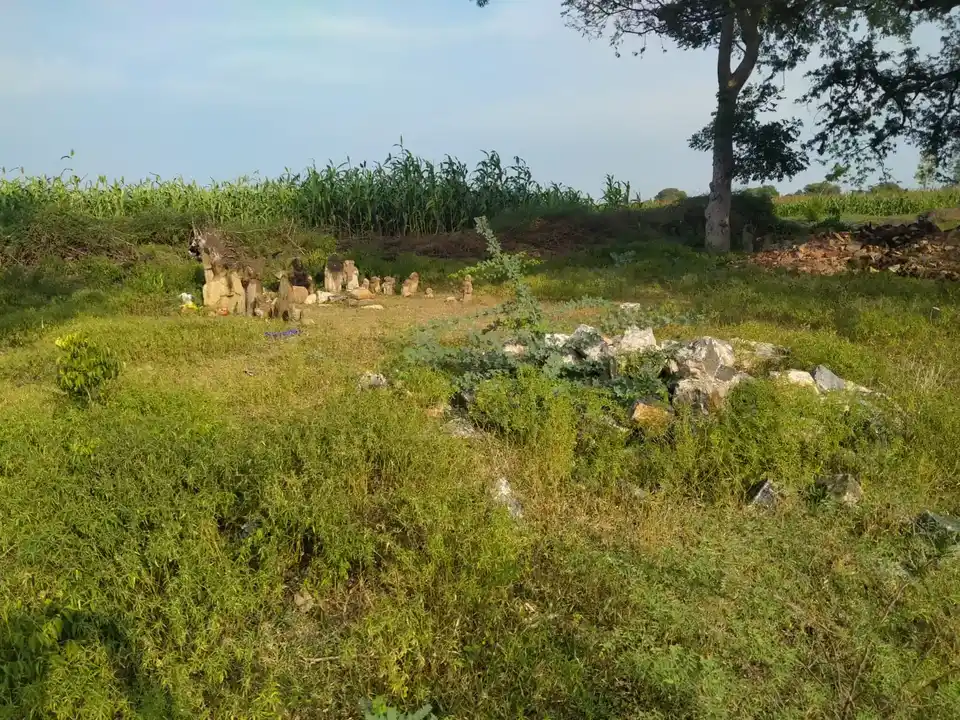 Arulmigu Veeramuthaiya Temple, Ottakoil - 621705 அருள்மிகு வீரமுத்தையா திருக்கோயில், Ottakoil - 621705, Ariyalur - Ancient Temple Architecture and History Image 4