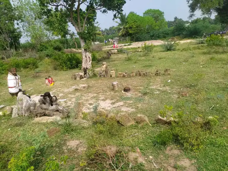 Arulmigu Veeramuthiraiyar Temple, Kadur - 621716 அருள்மிகு வீரமுத்திரையார் திருக்கோயில், Kadur - 621716, Perambalur - Ancient Temple Architecture and History Image 2