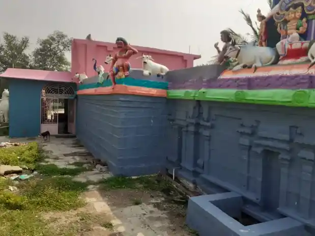 Arulmigu Veeramuthiriyar Temple, Nakkampadi - 621714 Arulmigu Veeramuthiriyar Temple, Nakkampadi - 621714, Ariyalur - Ancient Temple Architecture and History Image 2