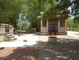 Arulmigu Veeran Kovil, Periyakannanur - 630561 அருள்மிகு. வீரன் திருக்கோயில், Periyakannanur - 630561, Sivagangai - Ancient Temple Architecture and History Image 3