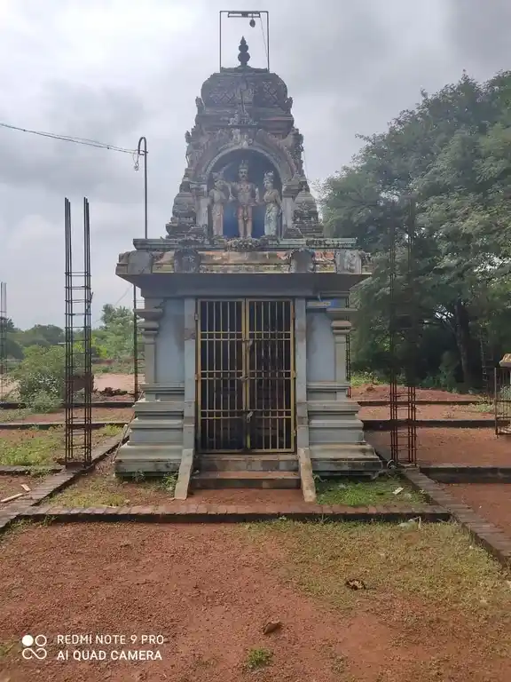 Arulmigu Veeran Temple, Kuvagam, Ariyalur - 621710 Arulmigu Veeran Temple,  - 621710, Ariyalur - Ancient Temple Architecture and History Image 2