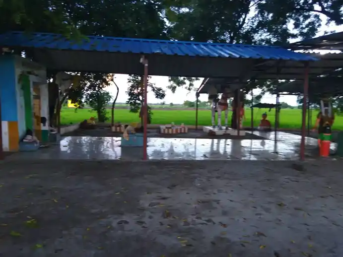 Arulmigu Veeran Temple, Mel Valayamadevi - 608704 Temple