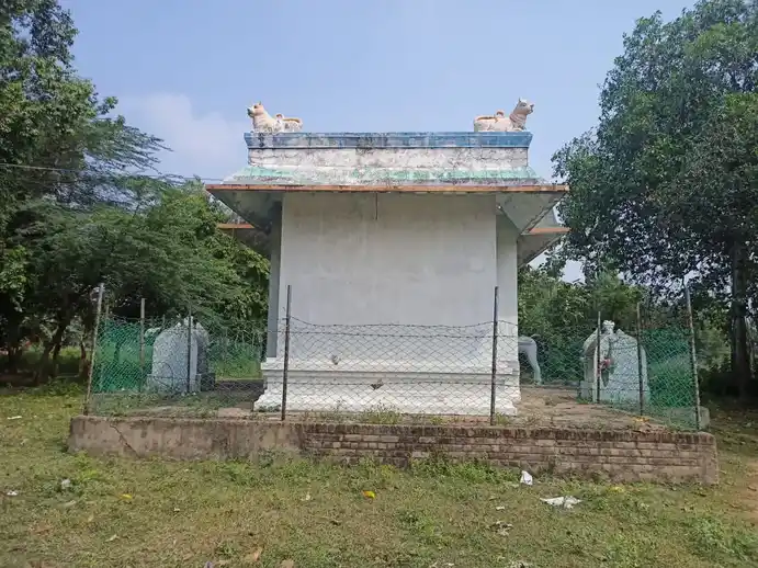 Arulmigu Veeranaar Temple, Vangudi - 612903 அருள்மிகு வீரனார் திருக்கோயில், Vangudi - 612903, Ariyalur - Ancient Temple Architecture and History Image 2