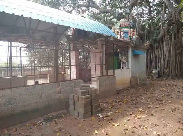 Arulmigu Veeranar Temple, Keelakudiyirupu - 621802 அருள்மிகு வீரனார் திருக்கோயில், Keelakudiyirupu - 621802, Ariyalur - Ancient Temple Architecture and History Image 3