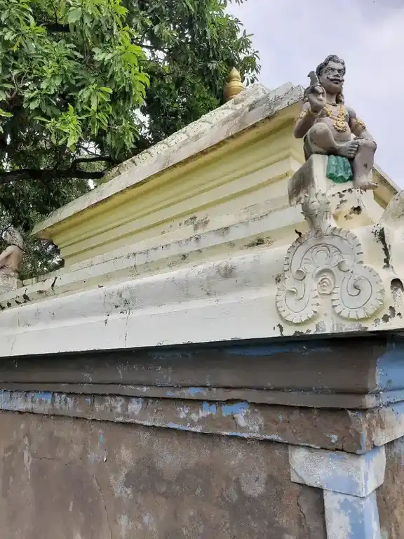 Arulmigu Veeranar Temple, Madhurandaganallur - 608201 அருள்மிகு வீரனார் திருக்கோயில், Madhurandaganallur - 608201, Cuddalore - Ancient Temple Architecture and History Image 7