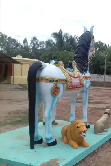 Arulmigu Veeranar Temple, Nayaganaipiriyal, Ariyalur - 621804 Arulmigu Veeranar Temple,  - 621804, Ariyalur - Ancient Temple Architecture and History Image 4