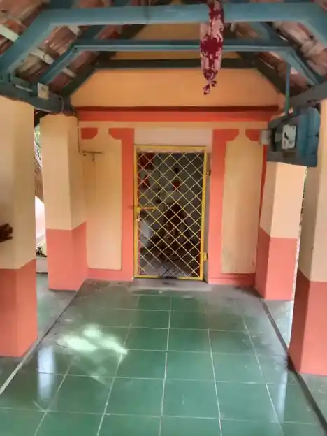 Arulmigu Veeranar Temple, Thennavanallur - 612901 அருள்மிகு வீரனார் திருக்கோயில், Thennavanallur - 612901, Ariyalur - Ancient Temple Architecture and History Image 4