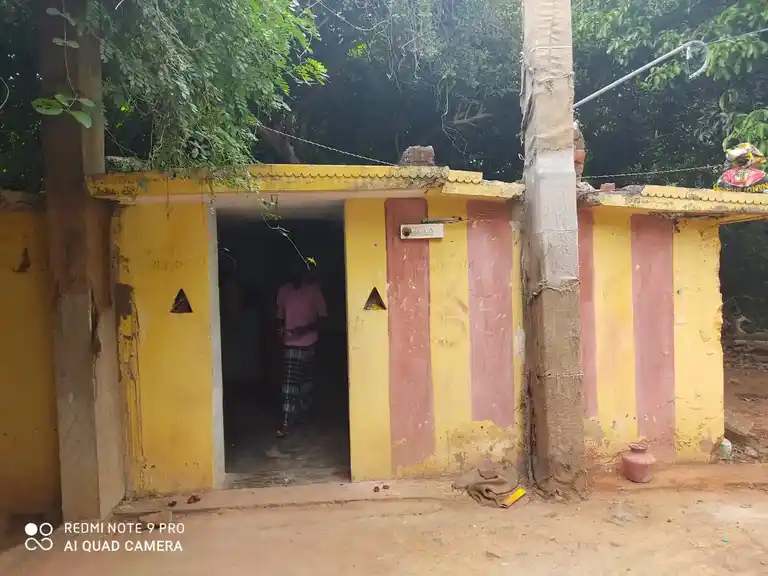 Arulmigu Veeranar Temple, Vilanthai - 621801 Temple