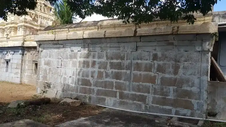 Arulmigu Veeranarayana Perumal Temple, Vasudevan Pattu - 606704 அருள்மிகு வீரநாராயணப் பெருமாள் திருக்கோயில், வாசுதேவன்பட்டு - 606704, Tiruvannamalai - Ancient Temple Architecture and History Image 9