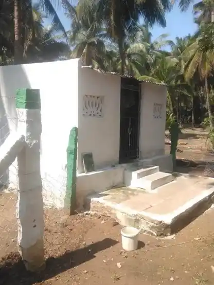 Arulmigu Veeranarayaperumal Temple, Eb Office Back Side, Dhali - 642112 அருள்மிகு வீரநாராயணப்பெருமாள் திருக்கோயில், Eb Office Back Side, Dhali - 642112, Tiruppur - Ancient Temple Architecture and History Image 4