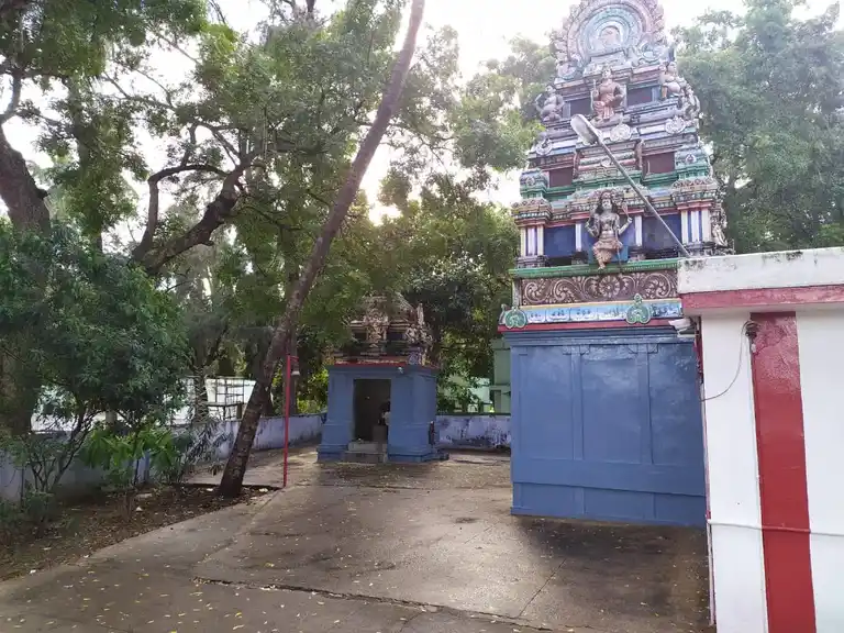Arulmigu Veerapandiamman Temple, Melagaram - 627802 அருள்மிகு வீரபாண்டி அம்மன் திருக்கோயில், குடியிருப்பு - 627802, Tenkasi - Ancient Temple Architecture and History Image 4