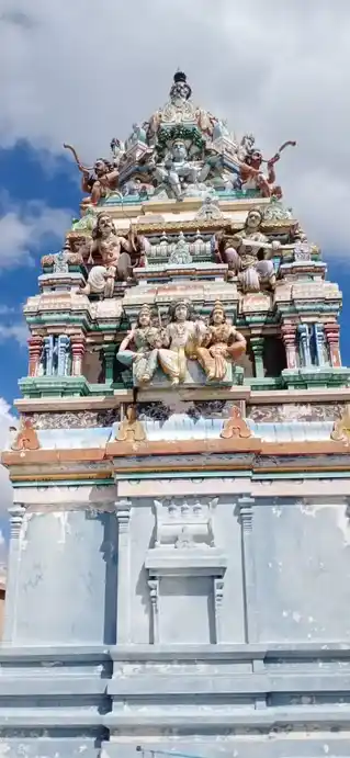 Arulmigu Veerapandiya Iyanar Temple, Muthaalnaickanpatti, Muthaalnaickanpatti - 626203 அருள்மிகு வீரபாண்டி அய்யனார் திருக்கோயில், முத்தாள்நாயக்கன்பட்டி, முத்தாள்நாயக்கன்பட்டி கிராமம் - 626203, Virudhunagar - Ancient Temple Architecture and History Image 4