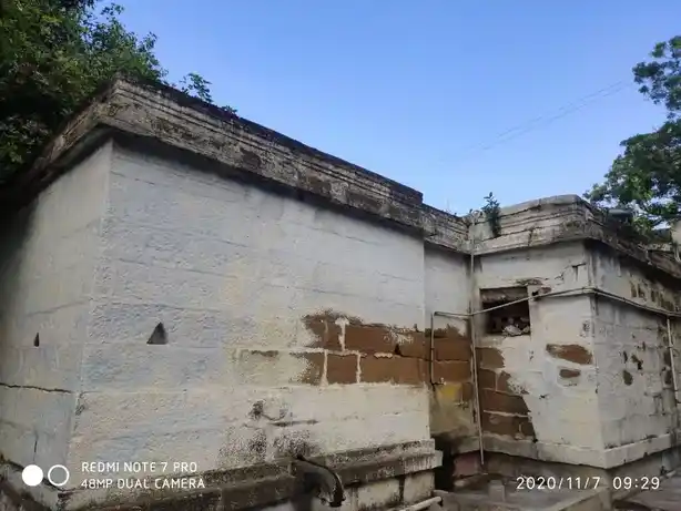 Arulmigu Veerapatheraswamy Temple, Kancheepuram - 631502 அருள்மிகு வீரபத்திரசுவாமி திருக்கோயில், காஞ்சிபுரம், காஞ்சிபுரம் - 631502, Kancheepuram - Ancient Temple Architecture and History Image 3