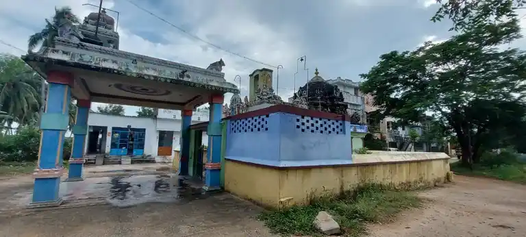 Arulmigu Veerapathira Swami Temple, Nellorepet - 632602
