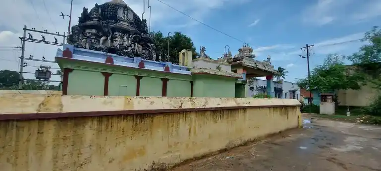 Arulmigu Veerapathira Swami Temple, Nellorepet - 632602 அருள்மிகு வீரபத்ரசுவாமி திருக்கோயில், நெல்லூர்பேட் - 632602, Ranipet - Ancient Temple Architecture and History Image 3