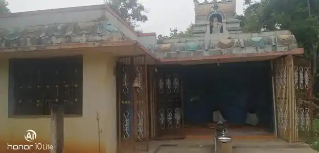 Arulmigu Veerapathiraswami Temple, Marakkanpatti - 622303 அருள்மிகு வீரபத்ரசாமி திருக்கோயில், Marakkanpatti - 622303, Pudukkottai - Ancient Temple Architecture and History Image 2